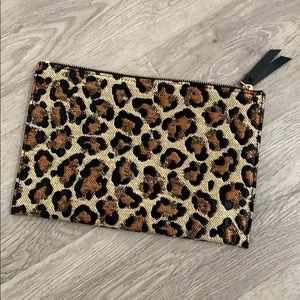 Leopard print clutch